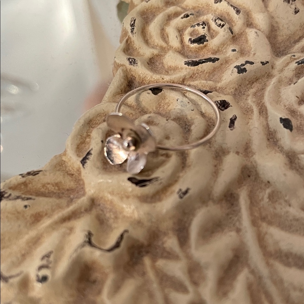 Simple Sterling Silver Handcrafted Beautiful Flor… - image 3